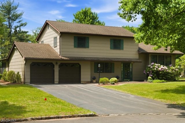 4 GAIL COURT, Hillsborough Twp., NJ 08844