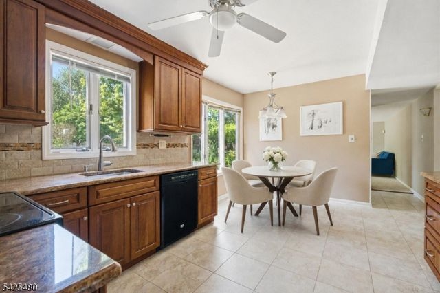 4 GAIL COURT, Hillsborough Twp., NJ 08844