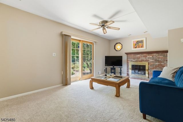 4 GAIL COURT, Hillsborough Twp., NJ 08844