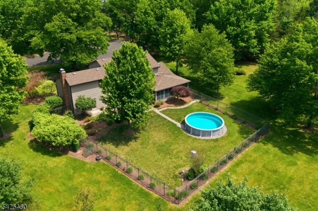 4 GAIL COURT, Hillsborough Twp., NJ 08844