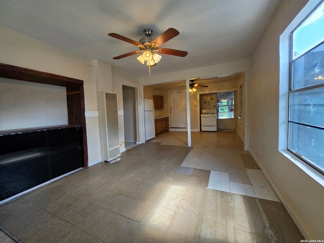 1222 BRIGHTON, San Antonio, TX 78211
