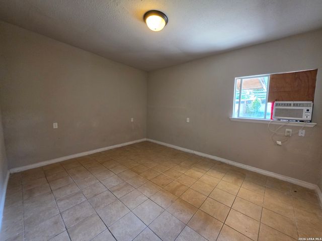 1222 BRIGHTON, San Antonio, TX 78211