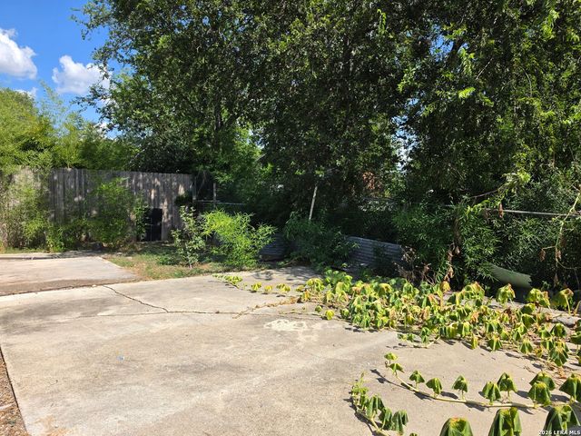 1222 BRIGHTON, San Antonio, TX 78211