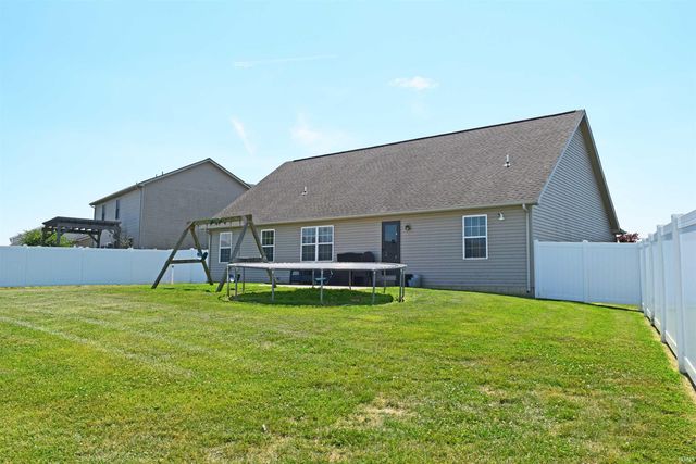 4104 Eagle Watch Drive, Evansville, IN 47725