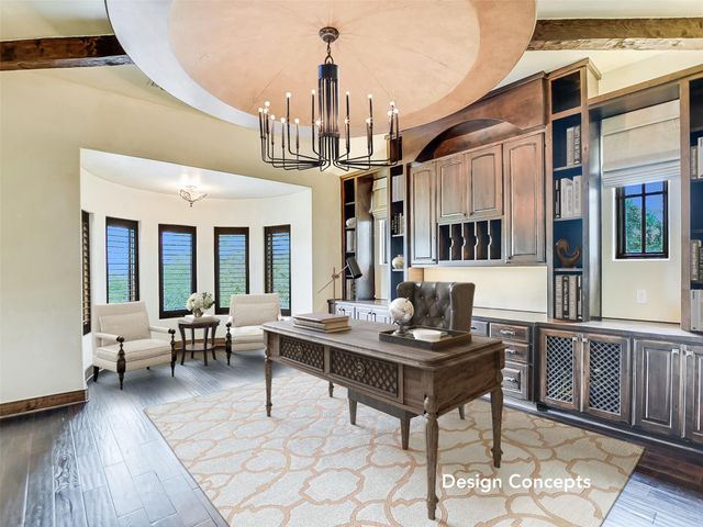 26804 Masters PKWY, Spicewood, TX 78669