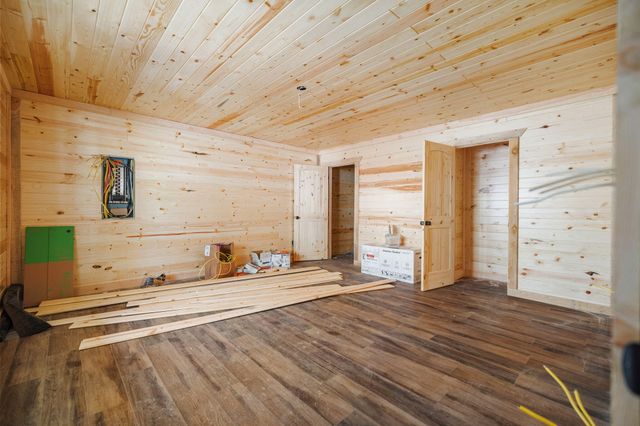 25 Joyful Springs Road, Zoe, KY 41397