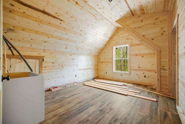 25 Joyful Springs Road, Zoe, KY 41397