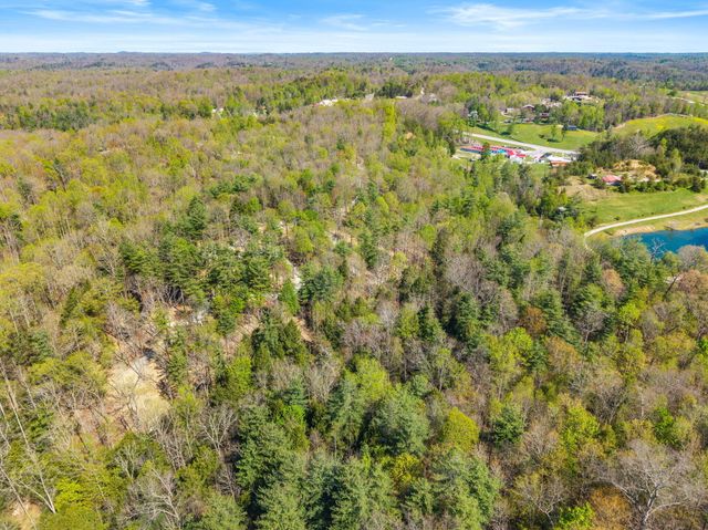 25 Joyful Springs Road, Zoe, KY 41397