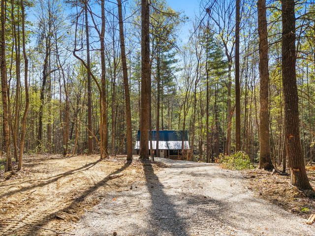 25 Joyful Springs Road, Zoe, KY 41397
