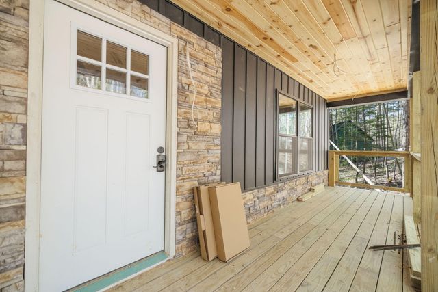 25 Joyful Springs Road, Zoe, KY 41397