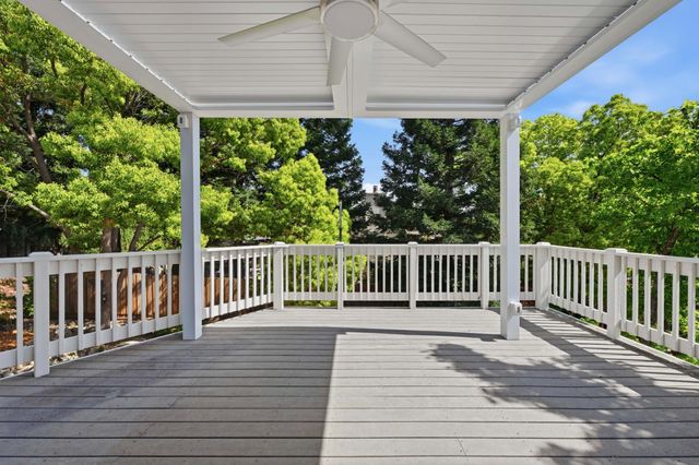 1610 Foxridge Cir, Auburn, CA 95603