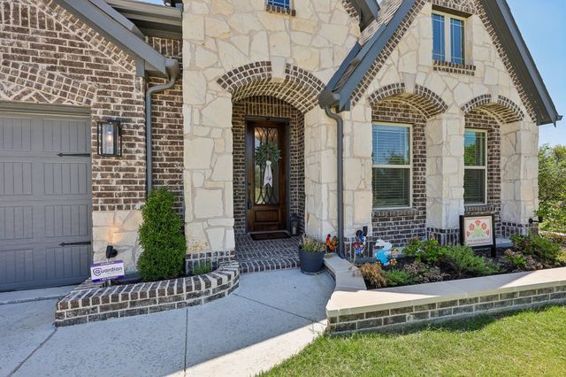 7700 Sunspray Street, Joshua, TX 76058