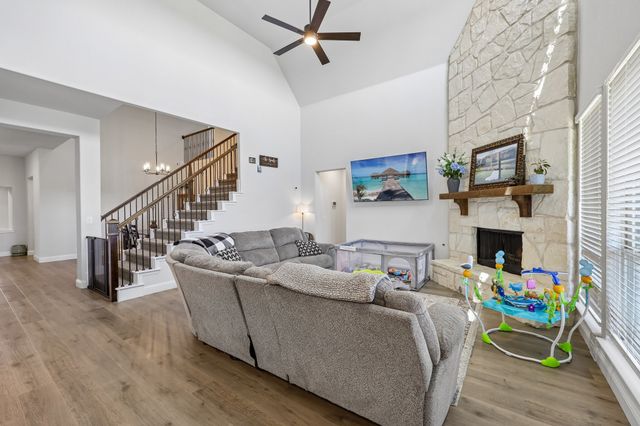 7700 Sunspray Street, Joshua, TX 76058