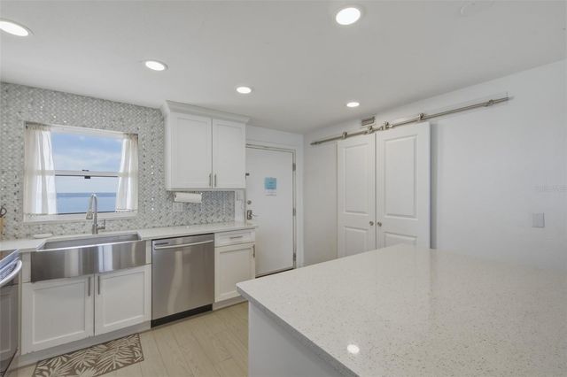 1270 GULF BOULEVARD 1202, Clearwater Beach, FL 33767