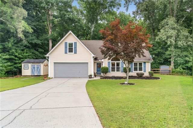 27 Otter Lane, Hoschton, GA 30548