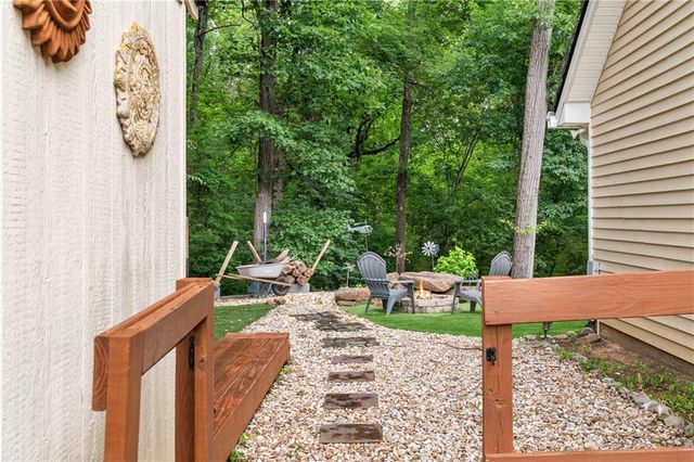 27 Otter Lane, Hoschton, GA 30548
