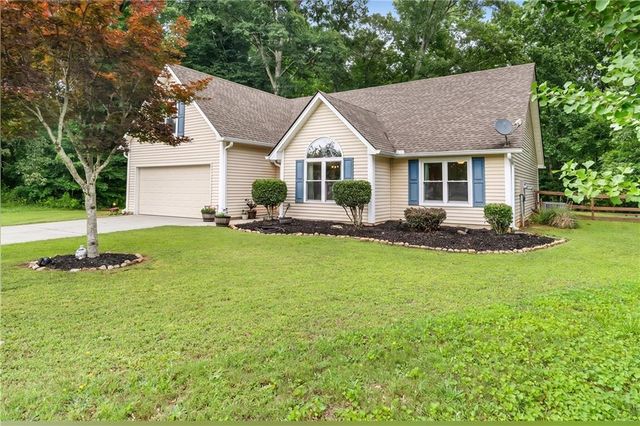 27 Otter Lane, Hoschton, GA 30548