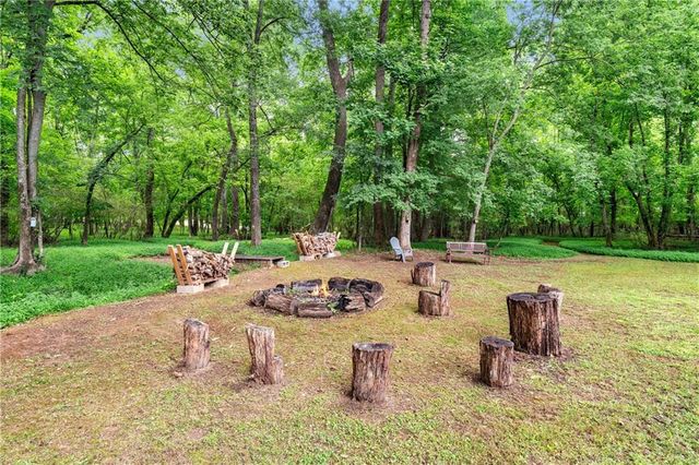 27 Otter Lane, Hoschton, GA 30548
