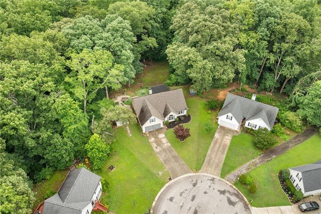 27 Otter Lane, Hoschton, GA 30548
