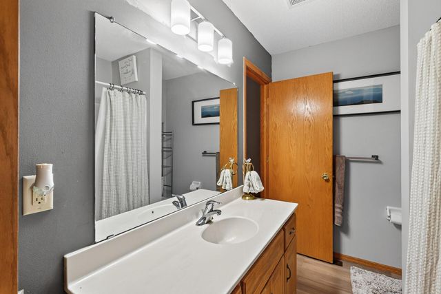 8561 121st Avenue N, Champlin, MN 55316