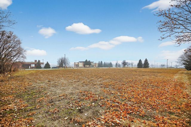 8561 121st Avenue N, Champlin, MN 55316