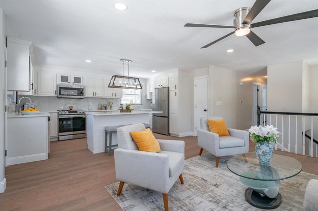 20 Williams Street, Salem, NH 03079