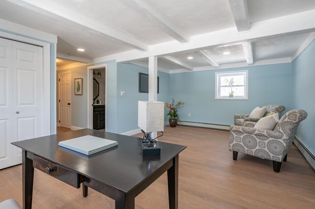 20 Williams Street, Salem, NH 03079