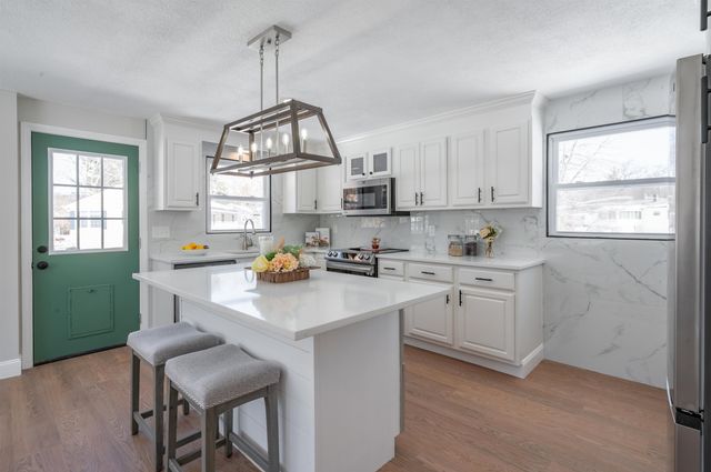 20 Williams Street, Salem, NH 03079