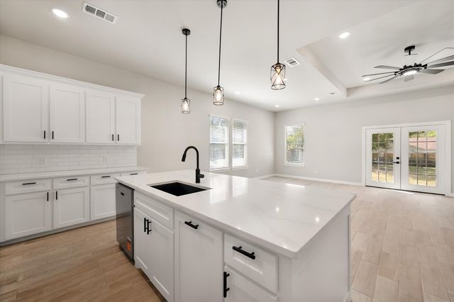 3617 Emhouse Road, Corsicana, TX 75110