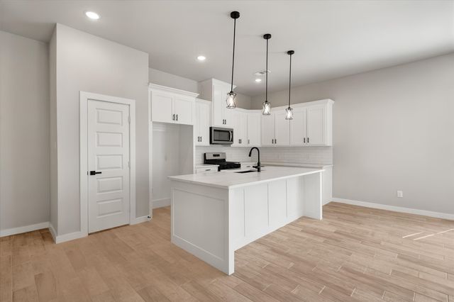 3617 Emhouse Road, Corsicana, TX 75110
