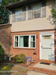 560 Labanna Court, Brick, NJ 08724