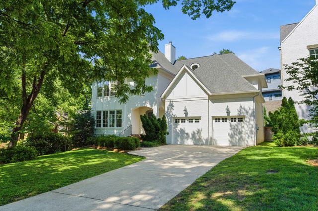 704A Crescent Rd, Nashville, TN 37205