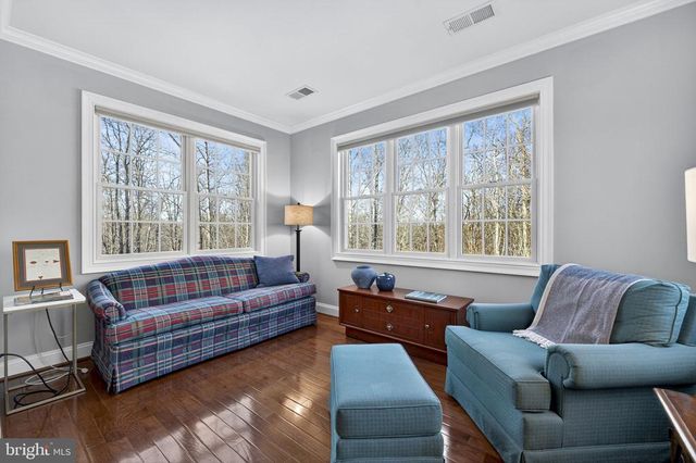 8485 ROGUES RD, Warrenton, VA 20187