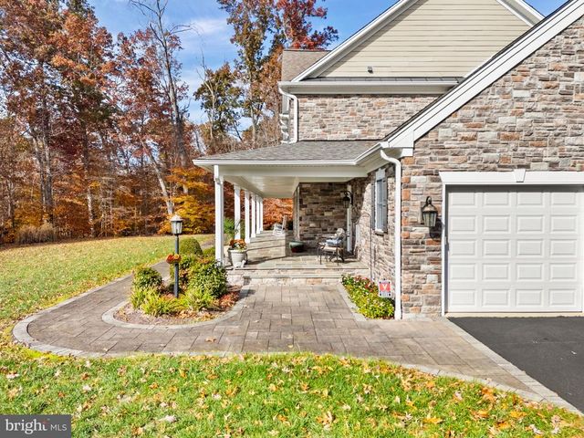 8485 ROGUES RD, Warrenton, VA 20187