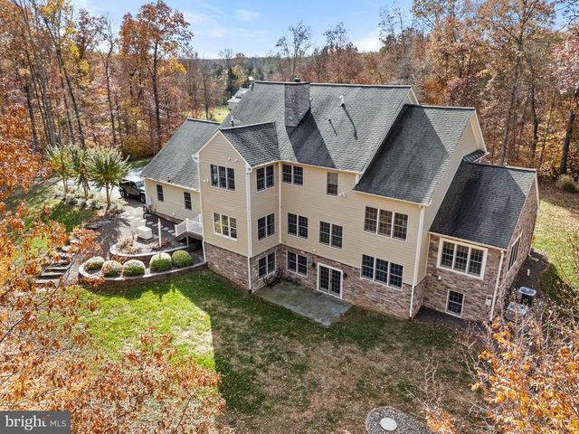 8485 ROGUES RD, Warrenton, VA 20187