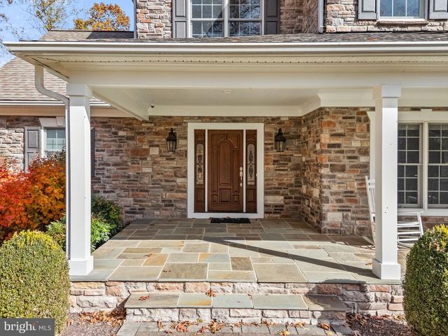 8485 ROGUES RD, Warrenton, VA 20187