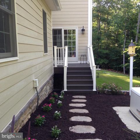 8485 ROGUES RD, Warrenton, VA 20187