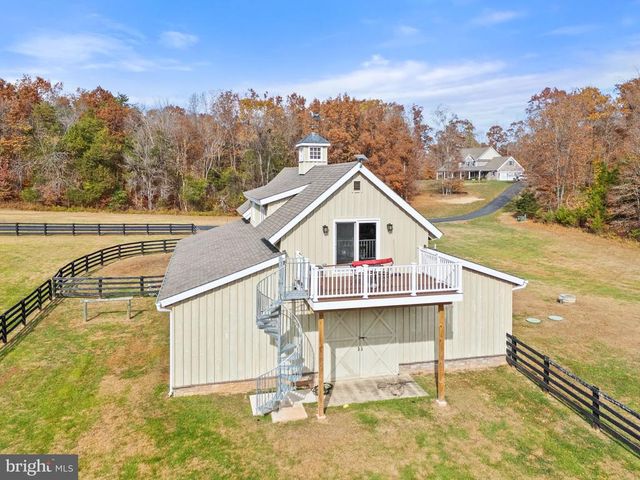 8485 ROGUES RD, Warrenton, VA 20187
