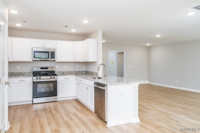 326 Kohn Drive, Millbrook, AL 36054