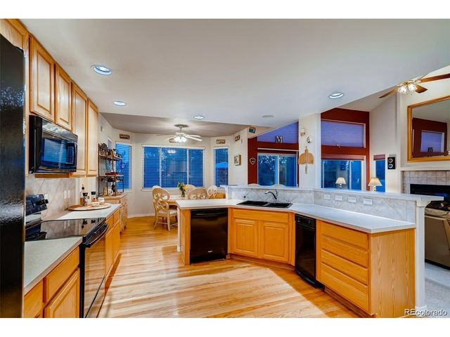 935 Green Gables Cir Ct, Bennett, CO 80102