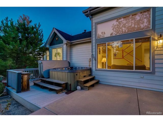 935 Green Gables Cir Ct, Bennett, CO 80102