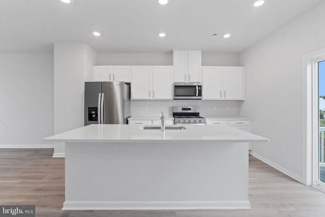 181 SANDY RIDGE RD, Sicklerville, NJ 08081