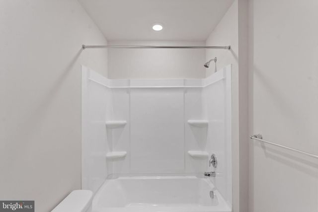 181 SANDY RIDGE RD, Sicklerville, NJ 08081