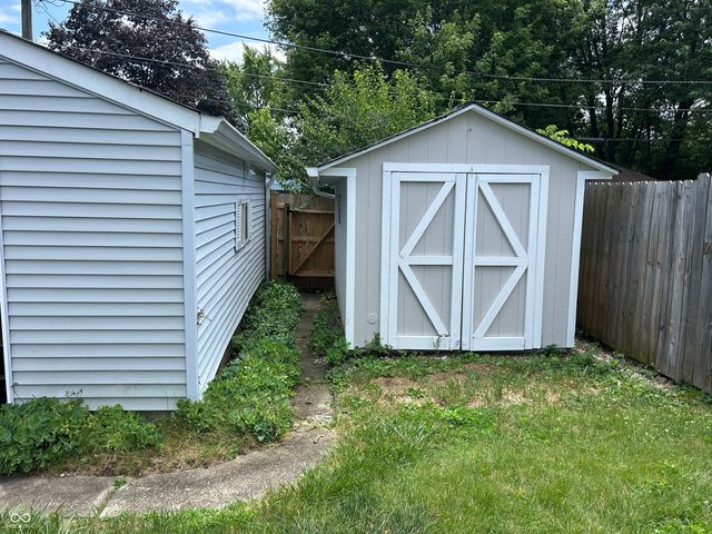 5145 E Walnut Street, Indianapolis, IN 46219