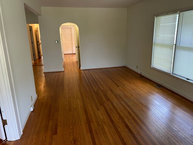 5145 E Walnut Street, Indianapolis, IN 46219