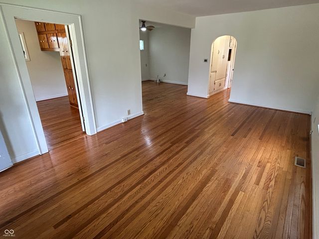 5145 E Walnut Street, Indianapolis, IN 46219