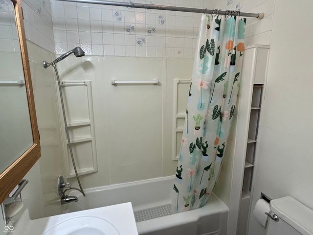 5145 E Walnut Street, Indianapolis, IN 46219