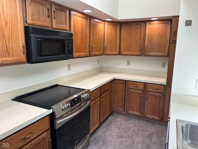 5145 E Walnut Street, Indianapolis, IN 46219