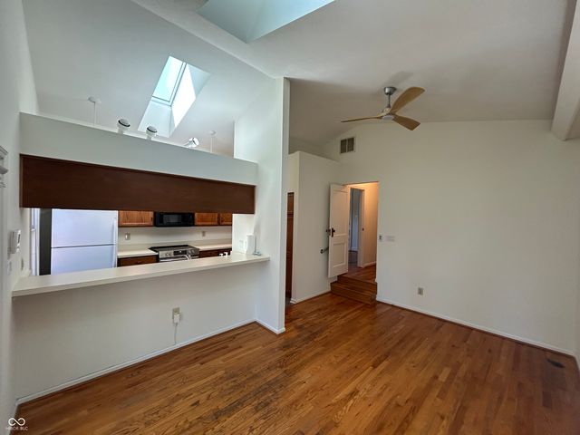 5145 E Walnut Street, Indianapolis, IN 46219
