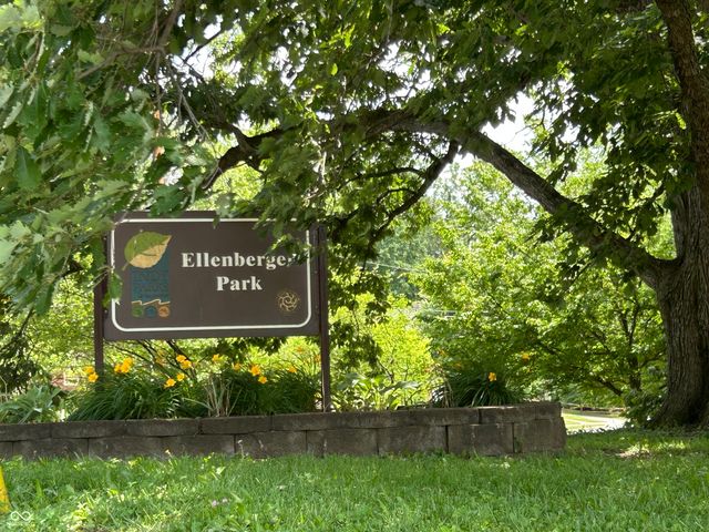5145 E Walnut Street, Indianapolis, IN 46219